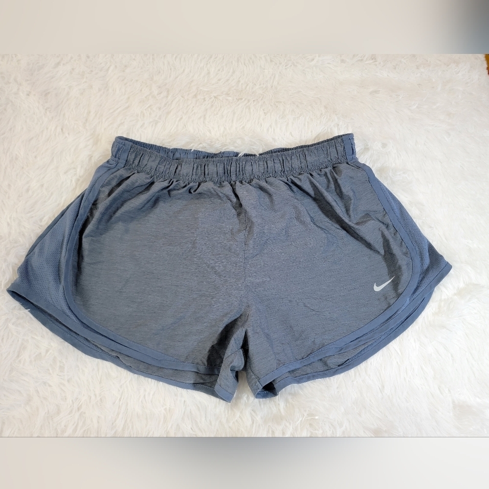 Nike Women's Gray Athletic Shorts